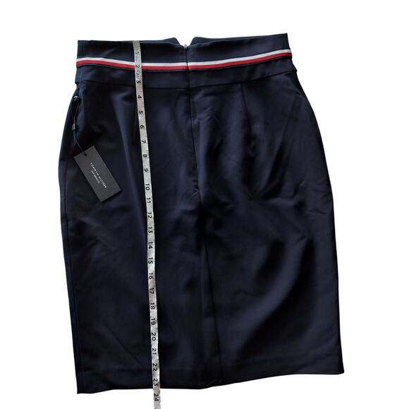 New Tommy Hilfiger Women's Navy Blue Midi Skirt Red White Stripes at Waist Sz 6 - Picture 8 of 11